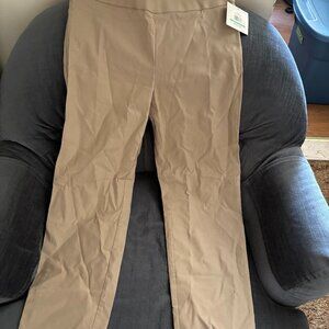 Ellen Tracy slim fit ankle pants - beige - large - brand new!